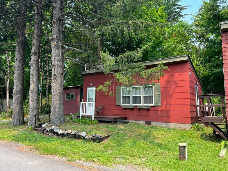 Building Photo - 7 Pohndorf Dr