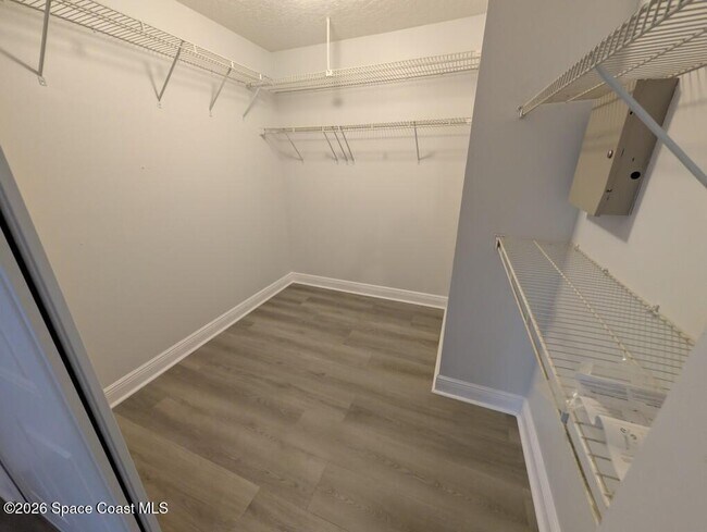 Building Photo - 5110 Mayflower St