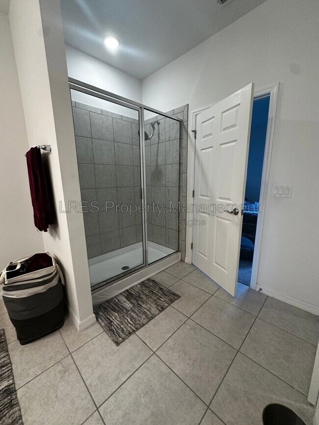 Building Photo - 3130 Amaranth St