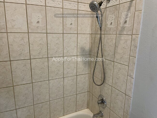 Building Photo - Single Family Home - Nice