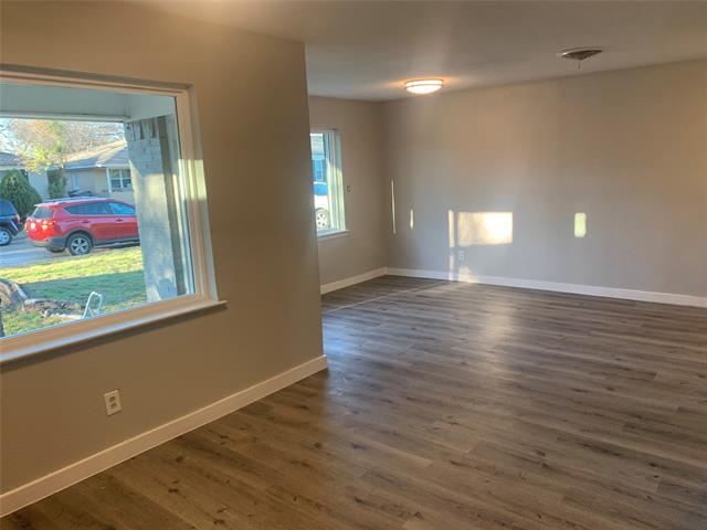 Building Photo - 10004 Olmos Dr