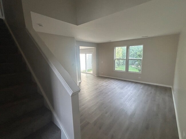 Building Photo - 508 Metropolitan St