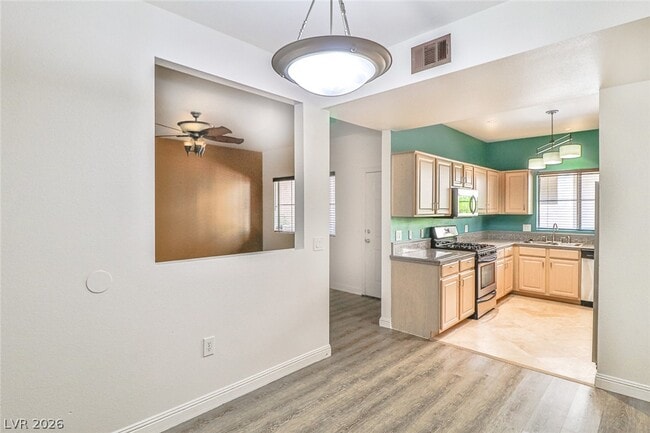 Building Photo - 5250 S Rainbow Blvd