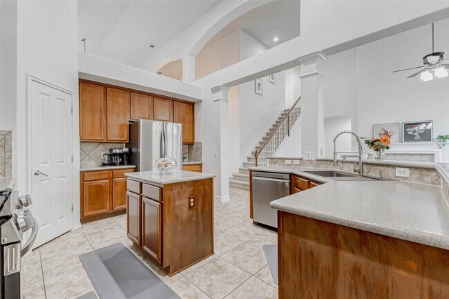 Building Photo - 25702 Caddo Passway