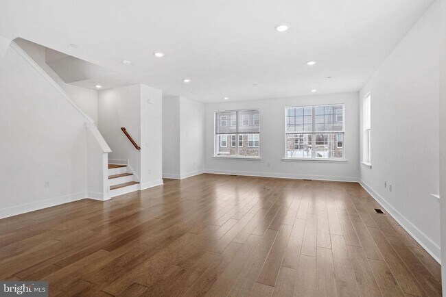 Building Photo - 137 ADA Hightower Ave