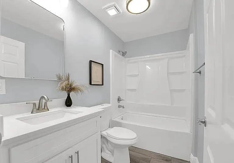 Building Photo - 104 Oleander Cir