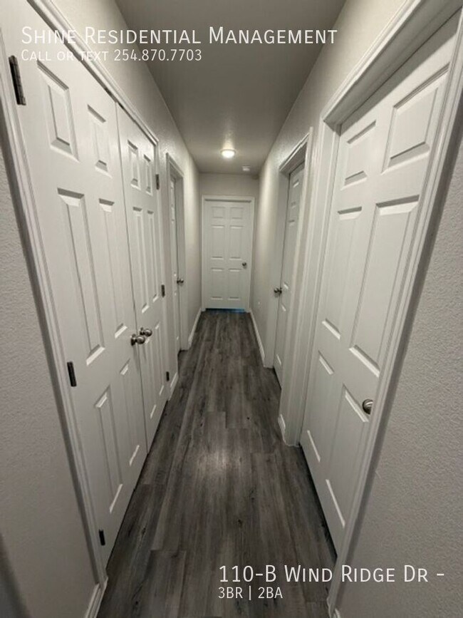 Building Photo - 110 Wind Ridge Dr