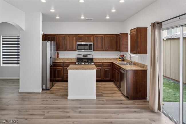 Building Photo - 7842 Juniper Forest St