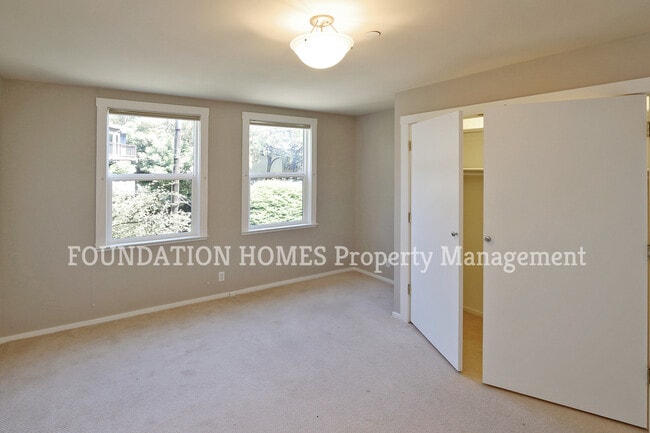 Building Photo - 173 Prospect Ave