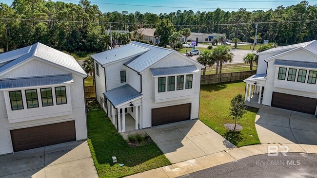 Building Photo - 4604 Casablanca Dr