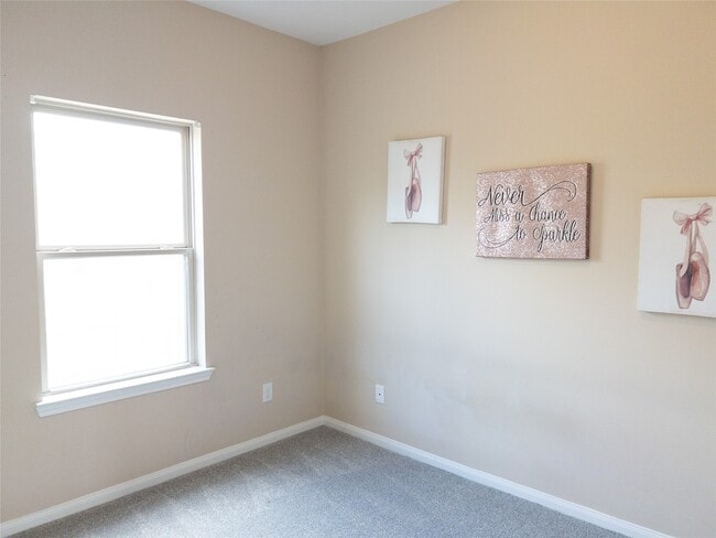 Building Photo - 3986 Avenue B