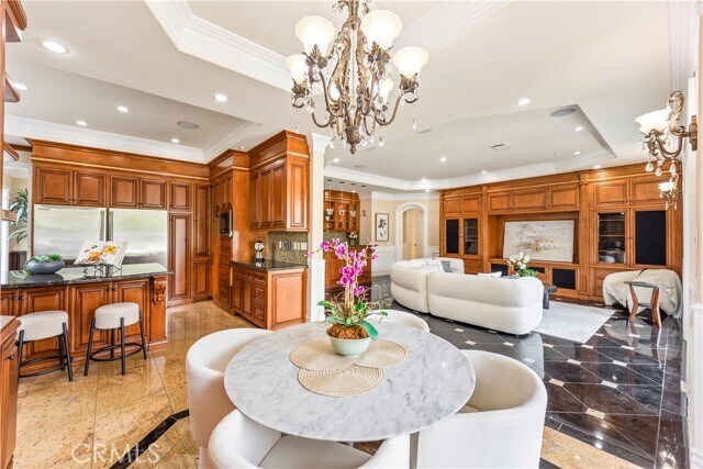 Building Photo - 1117 Encanto Dr