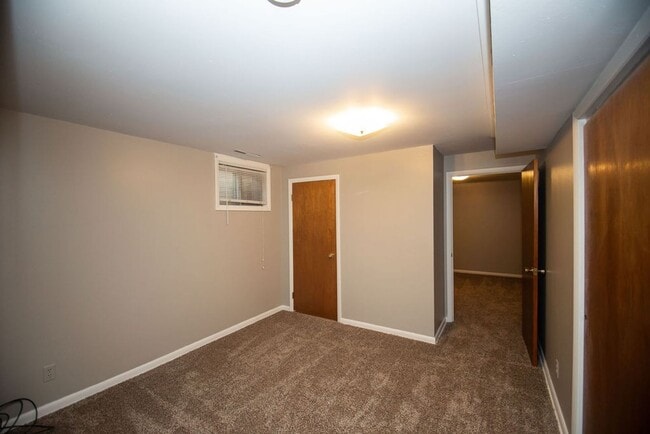 Building Photo - 1712 S Whitcomb St