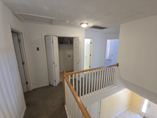 Building Photo - 1170 Gunn Hall Dr