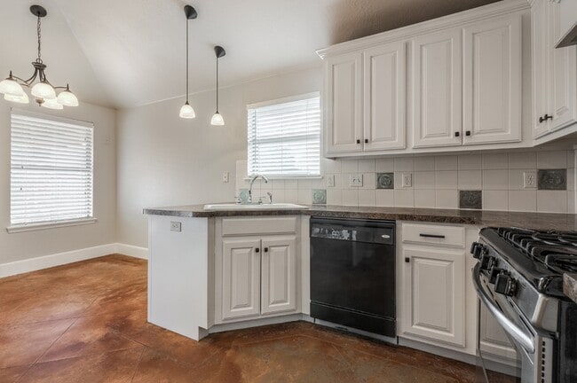 Building Photo - 5120 NW 163rd St