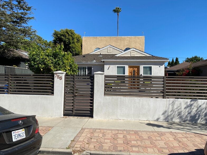 Primary Photo - 756 Vernon Ave