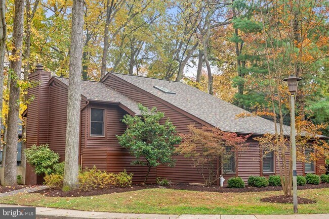 Building Photo - 1813 Glade Ct