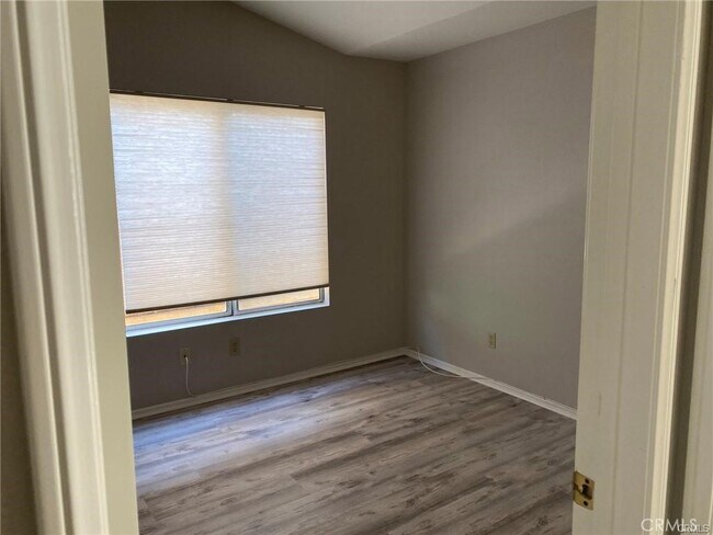 Building Photo - 24403 Stallion Ct