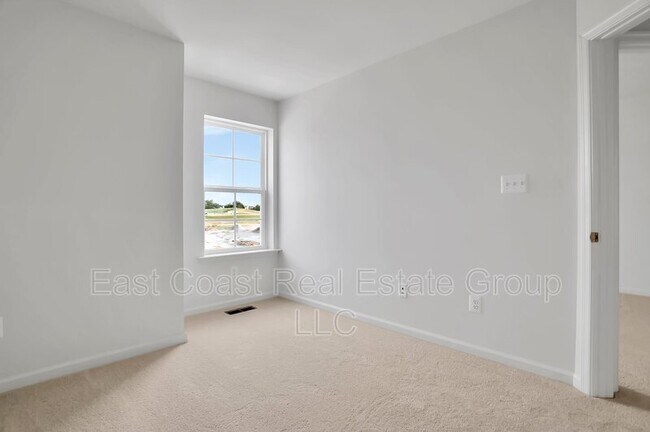 Building Photo - 153 Charterhouse St