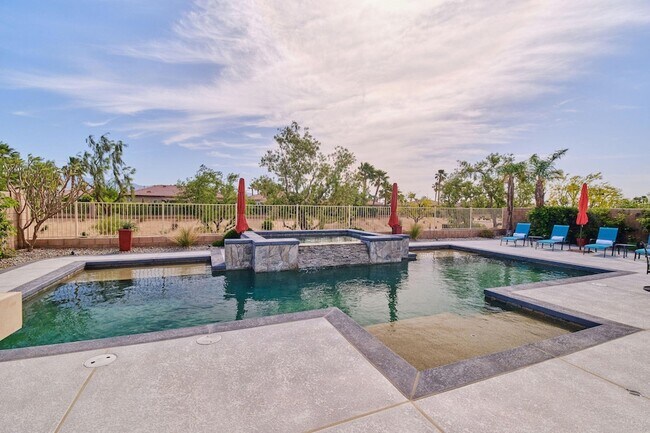 Building Photo - 43424 Bordeaux Dr