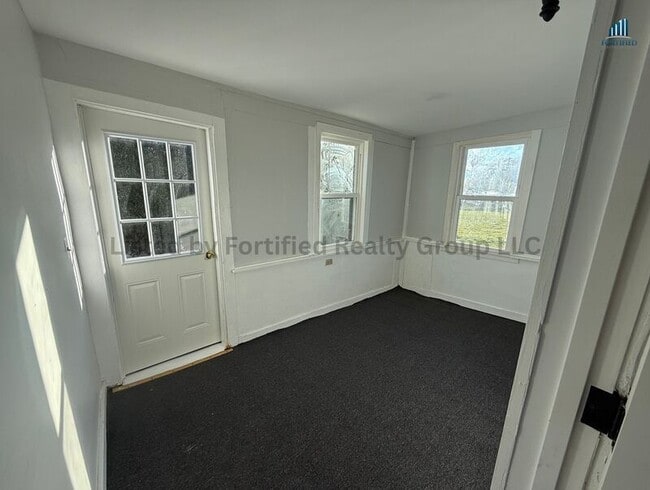 Building Photo - 132 Briggs Rd