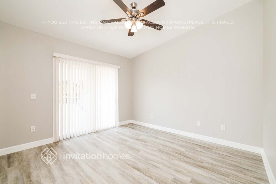 Building Photo - 180 Carol Susan Ln