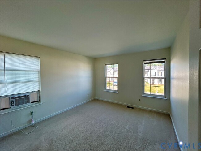 Building Photo - 5429 Stone Ln