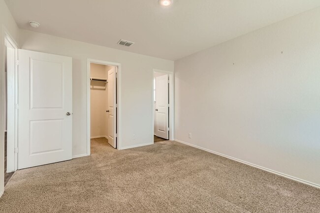 Building Photo - HALF OFF First Month Rent located near Lac...