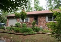 Building Photo - 245 Rocky Dr