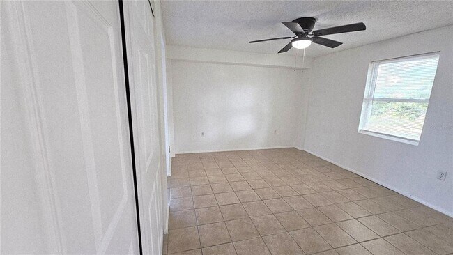 Building Photo - 284 Rotonda Blvd W