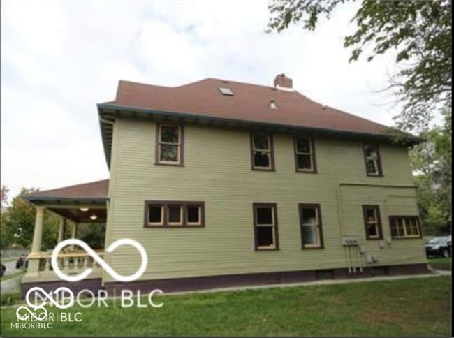 Building Photo - 1841 N Talbott St