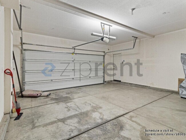 Building Photo - 181 Bonner Dr
