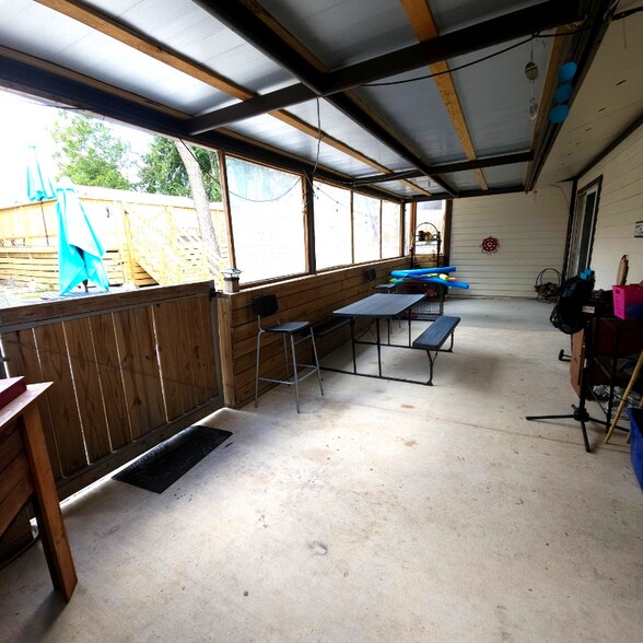 Building Photo - 5311 Costa Mesa St