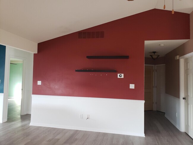 Building Photo - 5809 Phillips Rd