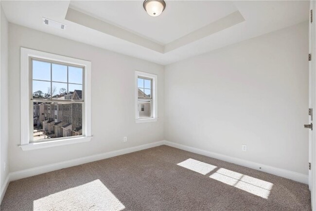 Building Photo - 1358 Live Oak Ln