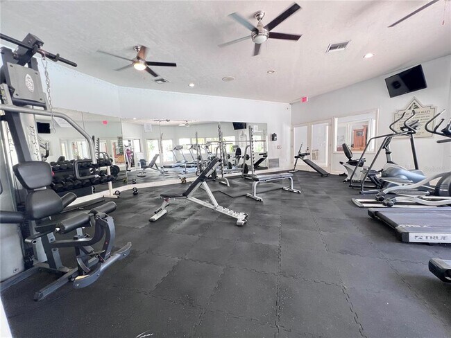 Building Photo - 4700 SW Archer Rd