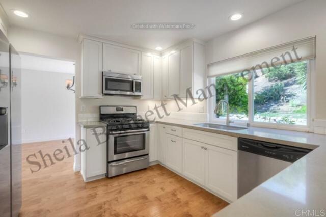 Building Photo - 2404 La Macarena Ave