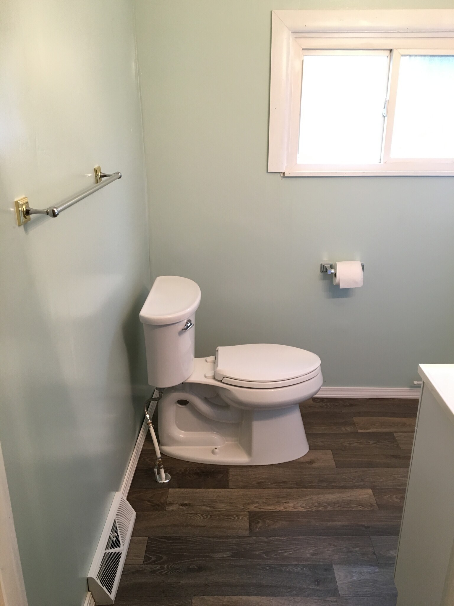 Building Photo - 1120 5th Avenue