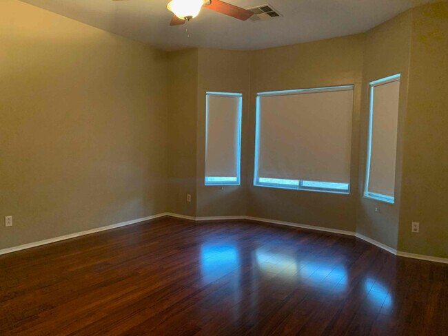 Building Photo - 2604 W Maldonado Rd