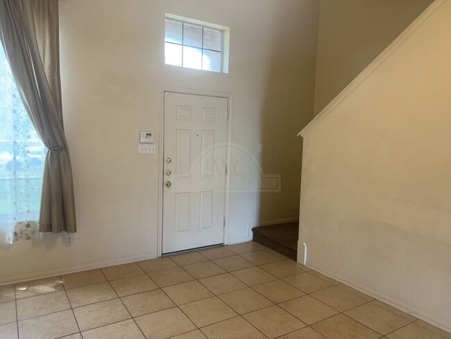 Building Photo - 5604 Bertha Dr