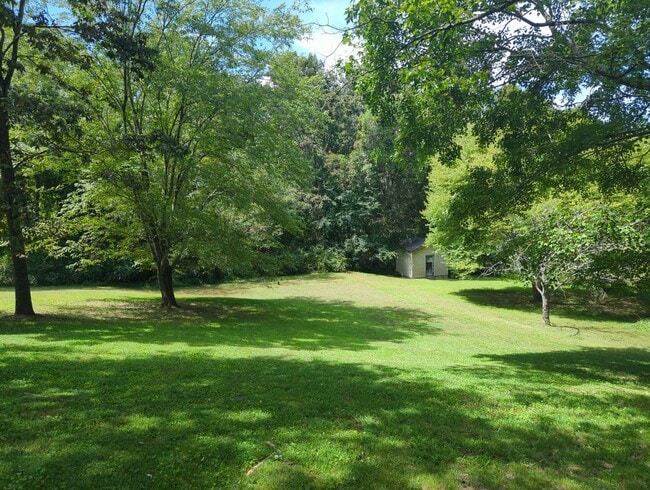 Building Photo - 3-Bedroom House in Ooltewah