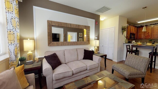 Building Photo - 4319 Pine Valley Way