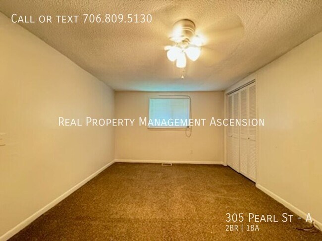 Building Photo - 305 Pearl Ave