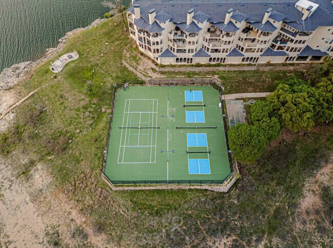 Building Photo - 3308 Parliament Cove