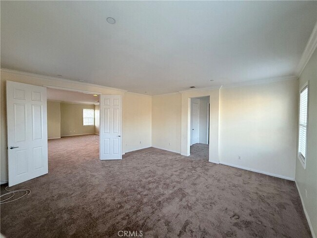 Building Photo - 4571 Vincent Way