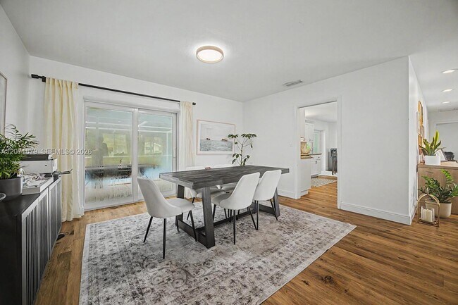 Building Photo - 7100 SW 119th St