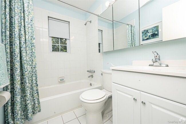 Building Photo - 231 Milligan Rd