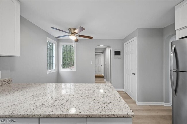 Building Photo - 3881 Meadowbrook Blvd