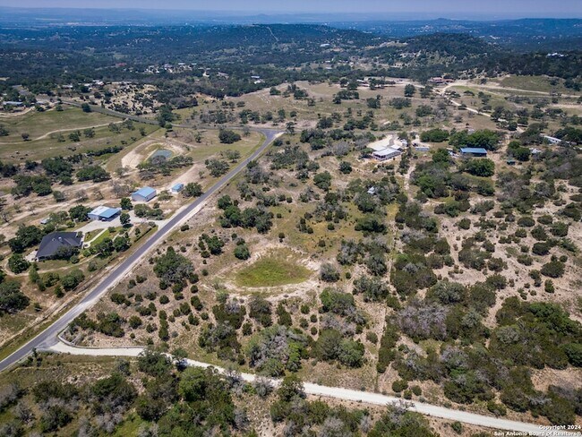 Building Photo - 111 Stony Hills Rd