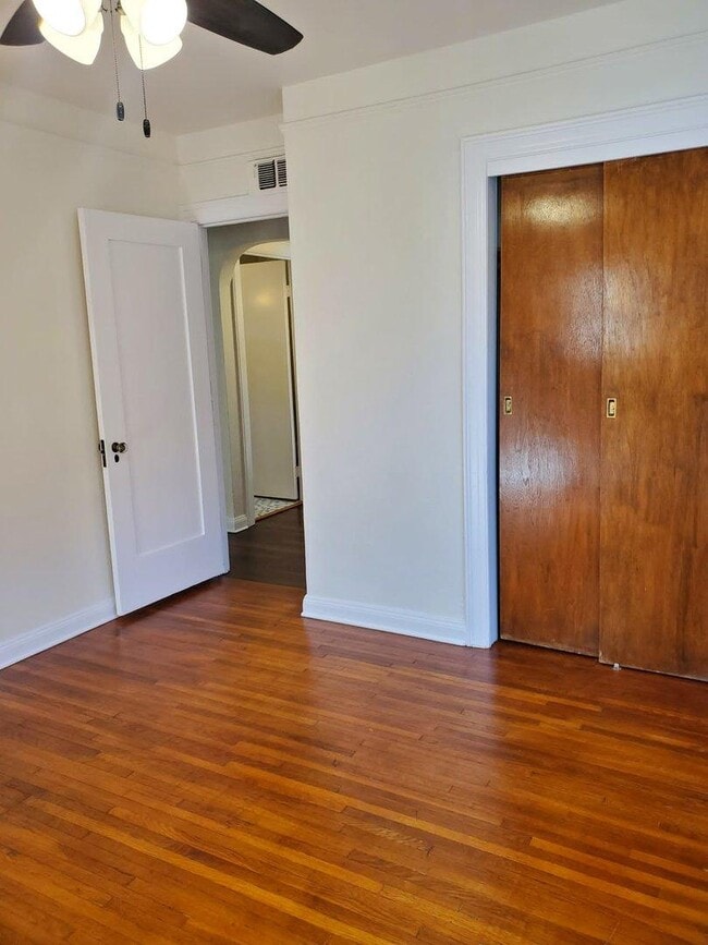 Building Photo - 4624 32nd St